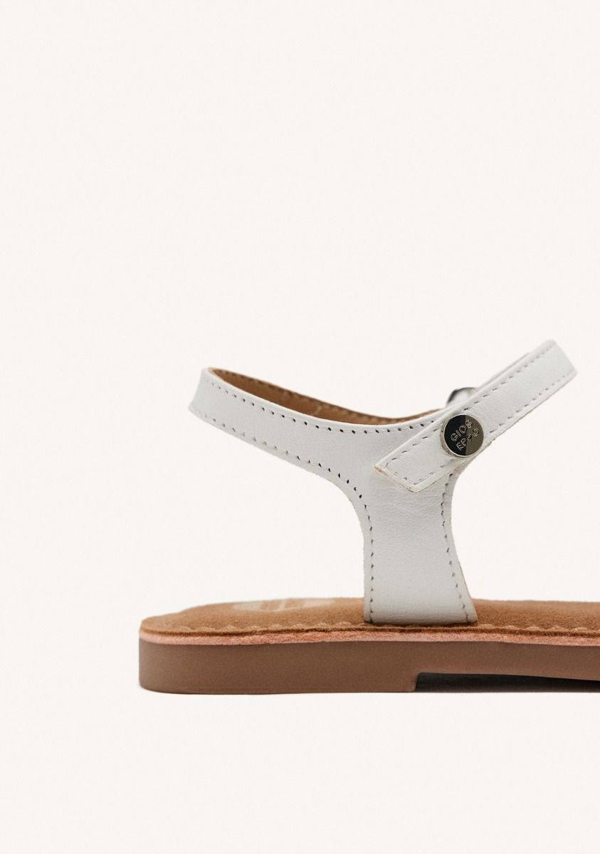 8156-sandalias-flores-piel-beecher-blanco-1.jpg