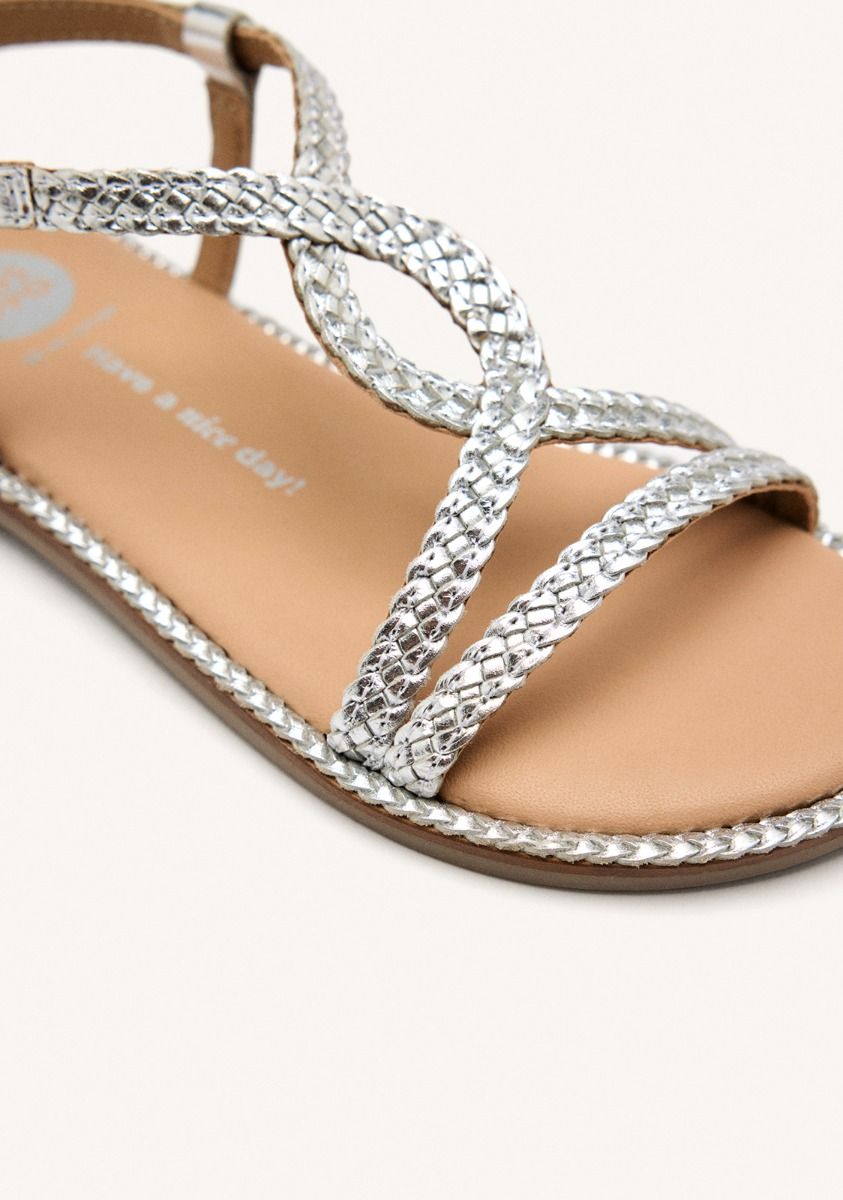 8283-sandalias-piel-trenzada-suffield-plata-1.jpg