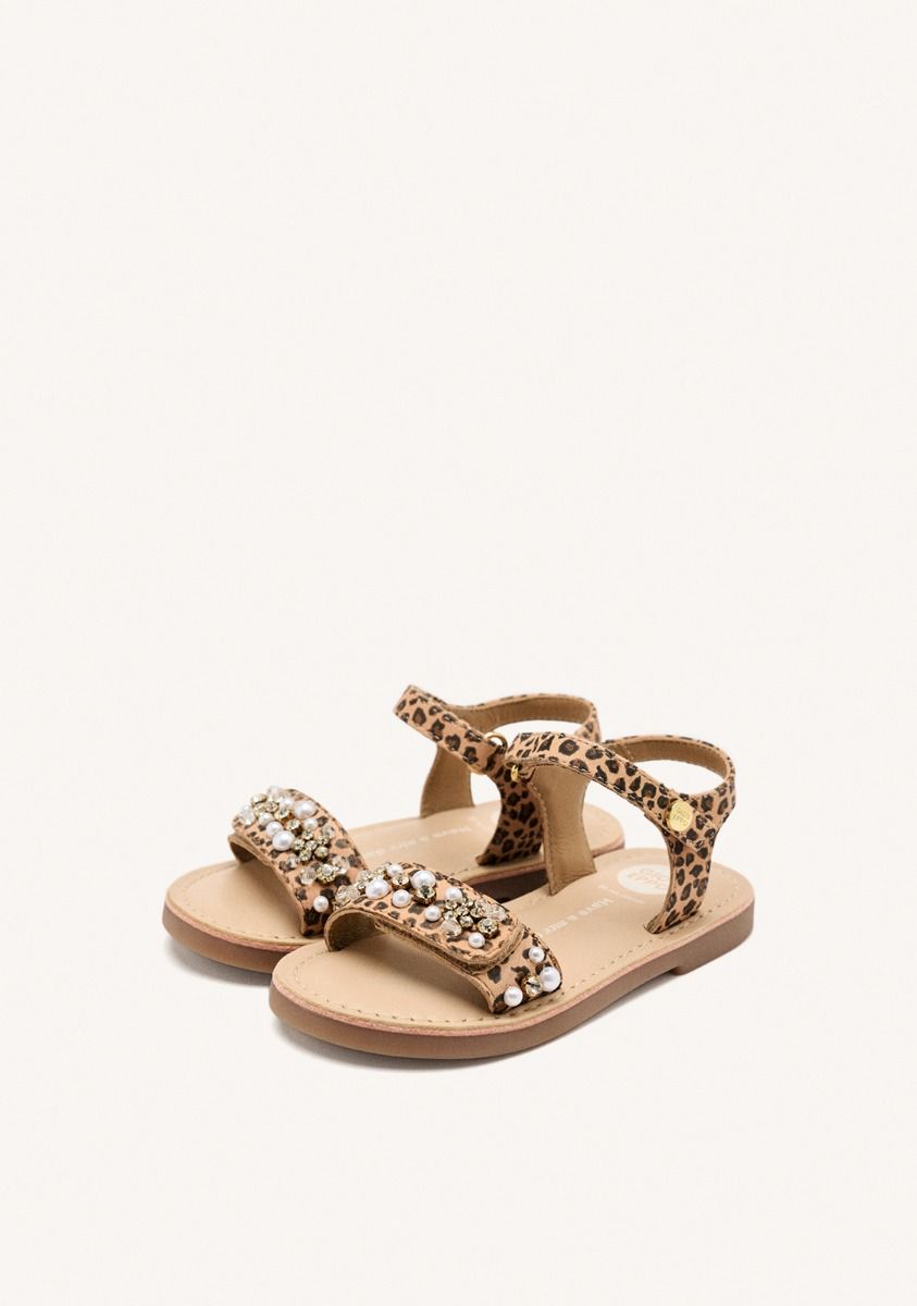 8351-sandalias-leopardo-y-perlas-piel-skanawan-leopardo-1.jpg