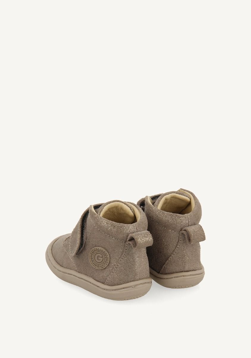 8764-gioseppo-barefoot-botines-brillo-oure-gris-1.jpg