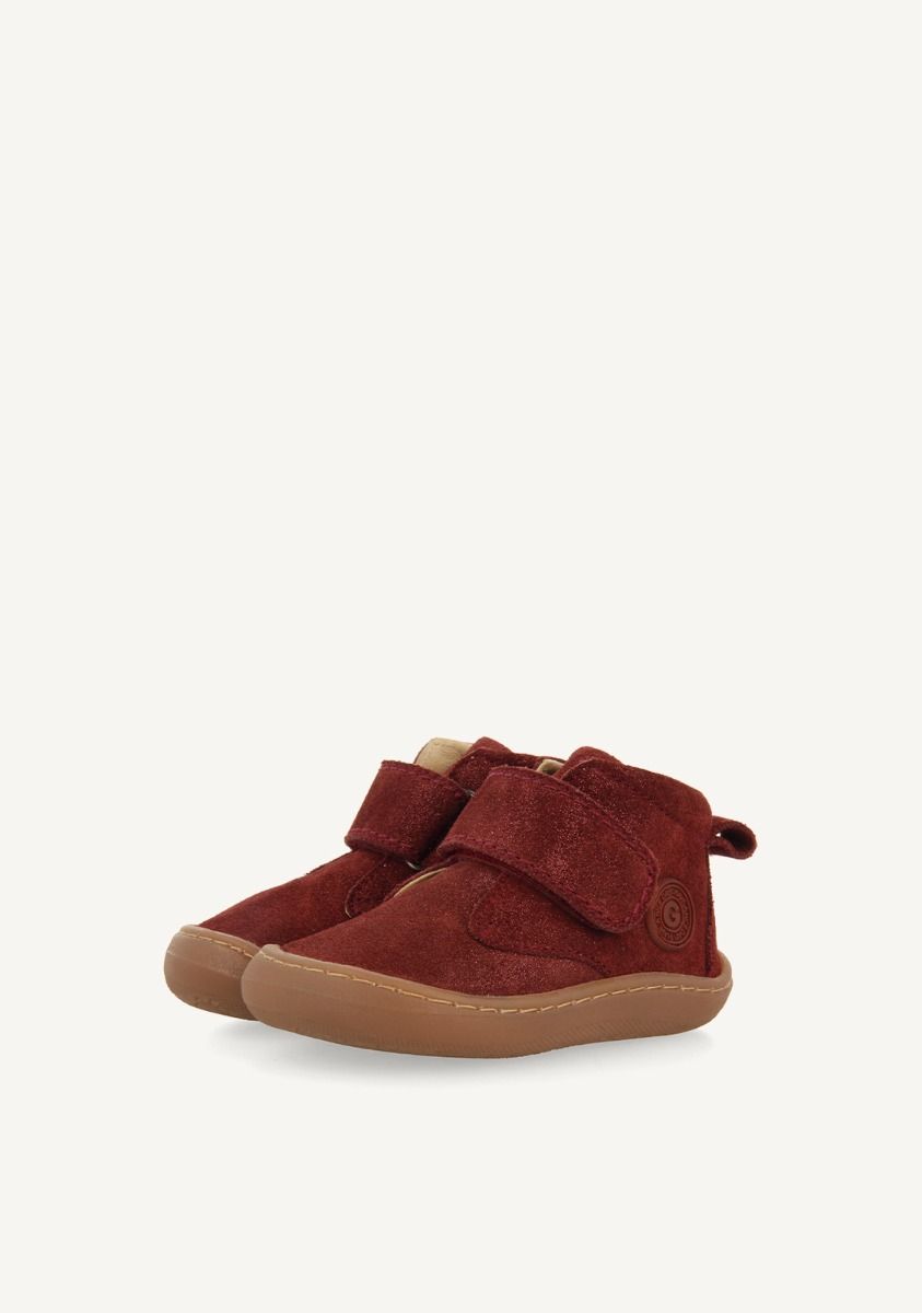 8775-gioseppo-barefoot-botines-brillo-oure-burdeos-1.jpg