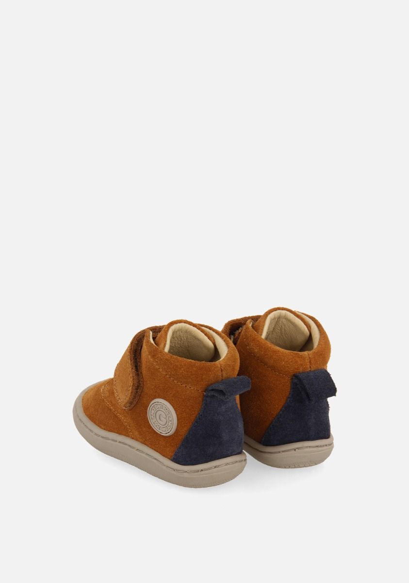 8830-gioseppo-barefoot-botines-piel-wirt-cuero-1.jpg