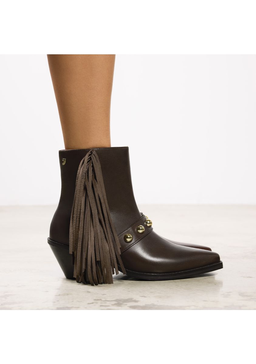 BOTINES TACÃN PIEL FLECOS Y TACHAS CLARKSVILLE - MARRON