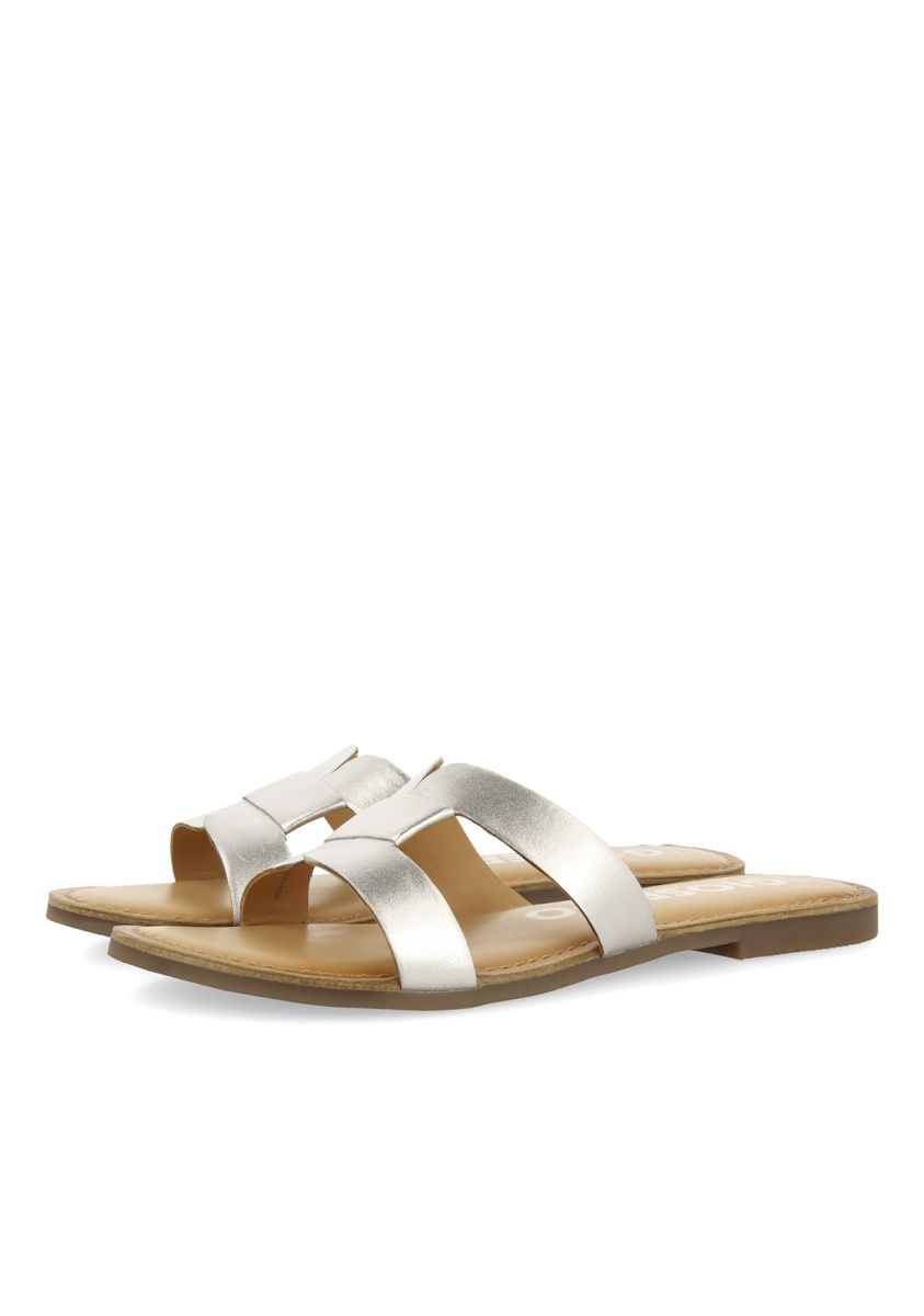 8878-sandalias-plateadas-de-piel-tipo-pala-para-mujer-plata-1.jpg