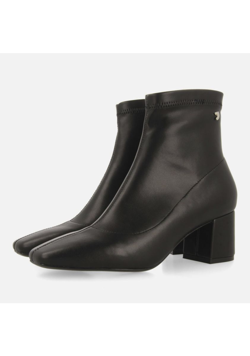 9064-botines-el-sticos-ellery-negro-1.jpg
