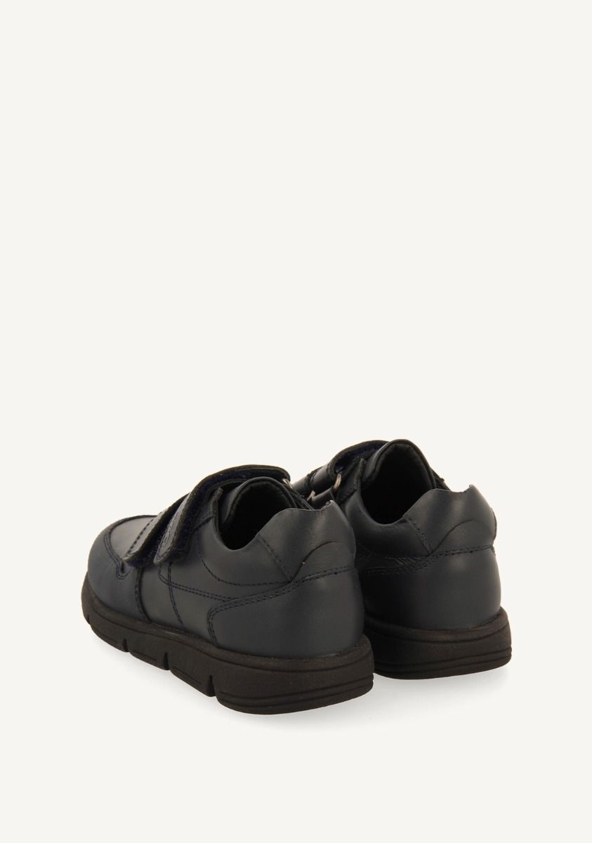 9200-sneakers-colegiales-tipo-bambas-piel-marvede-marino-1.jpg