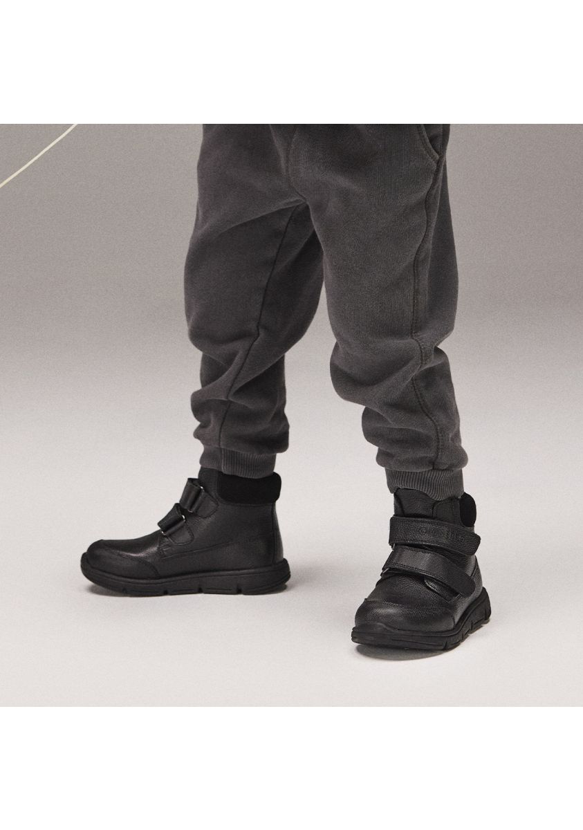 9218-botines-colegiales-piel-saunte-negro-1.jpg