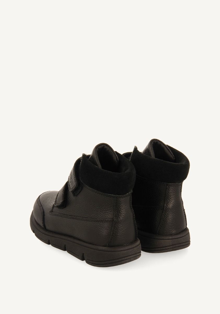 9218-botines-colegiales-piel-saunte-negro-1.jpg