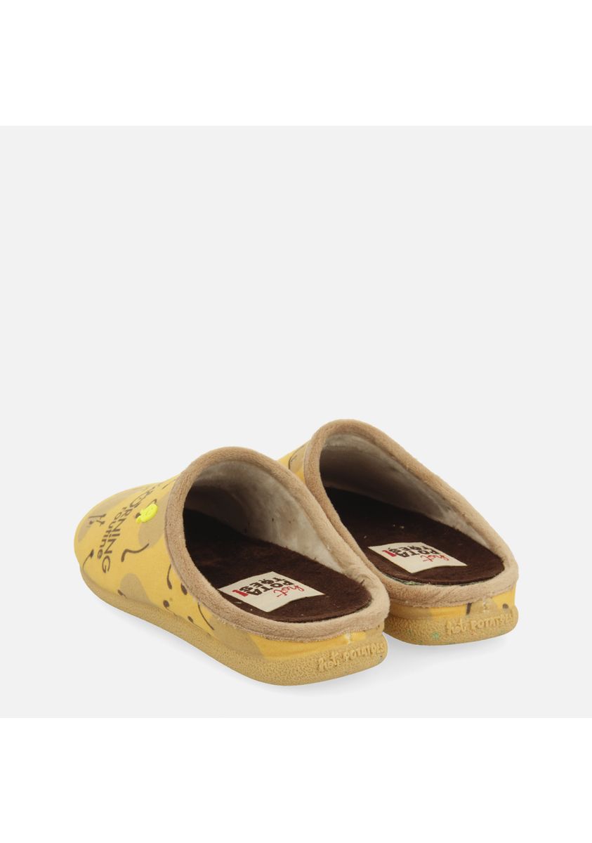 9375-zapatillas-de-casa-estampado-patterson-mostaza-1.jpg