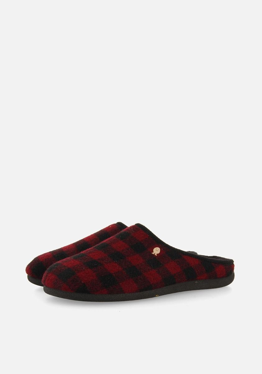 9413-zapatillas-de-casa-estampado-cuadros-savannah-burdeos-1.jpg