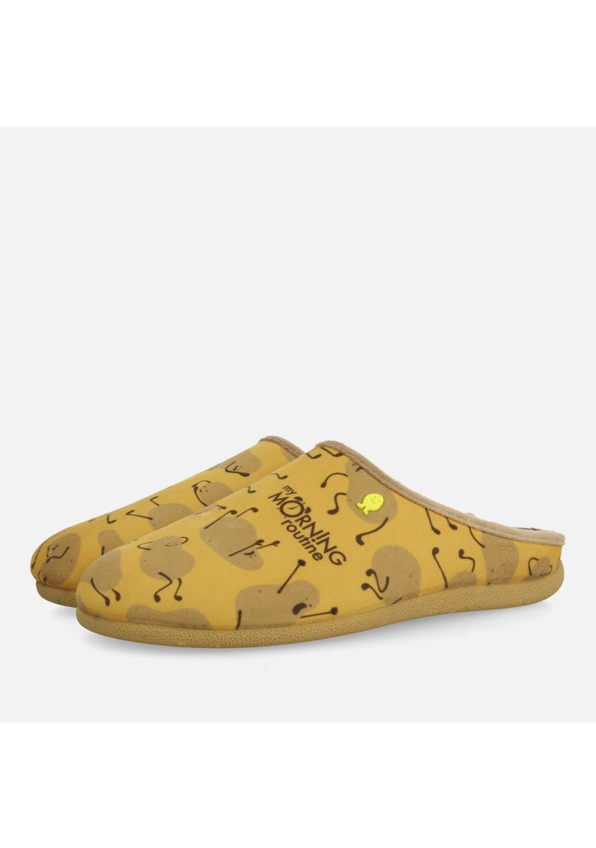ZAPATILLAS DE CASA ESTAMPADO RODMAN - MOSTAZA