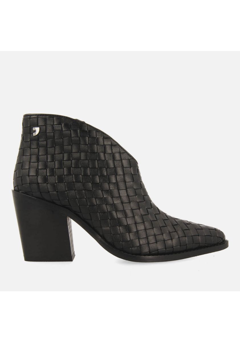 9830-botines-trenzado-tac-n-piel-tamasi-negro-1.jpg