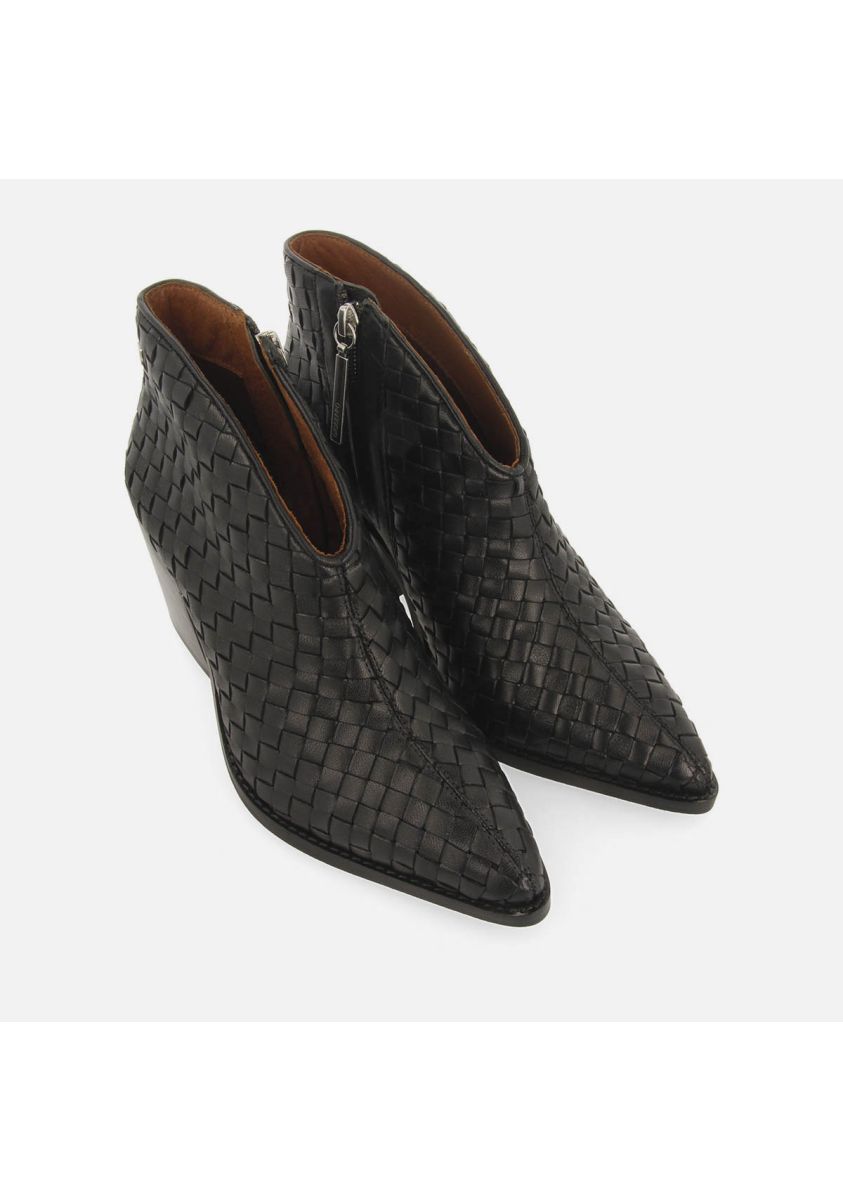 9830-botines-trenzado-tac-n-piel-tamasi-negro-1.jpg